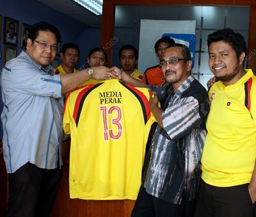 PK02_13012011_RAJA_BOLA
