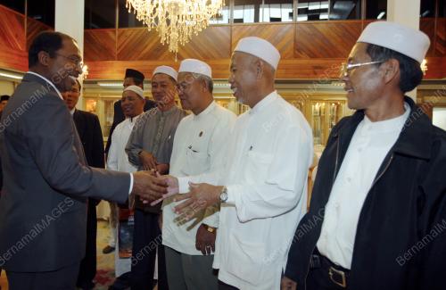ZAMBRY ABDUL KADIR