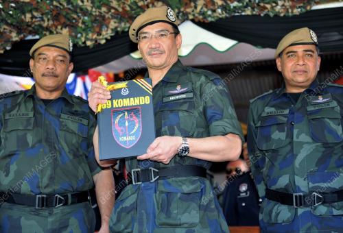 DATUK SERI HISHAMMUDDIN TUN HUSSEIN