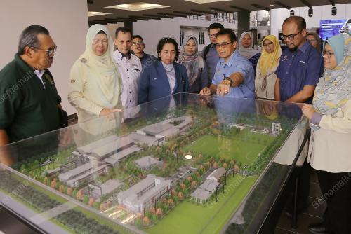PENYERAHAN POLITEKNIK BAGAN DATUK