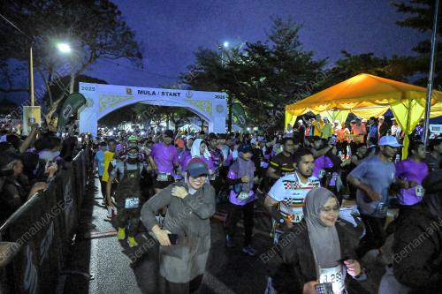 LARIAN HARI KEPUTERAAN SULTAN PERAK