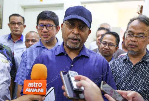 DATUK SERI DR ZAMBRY ABDUL KADIR 
