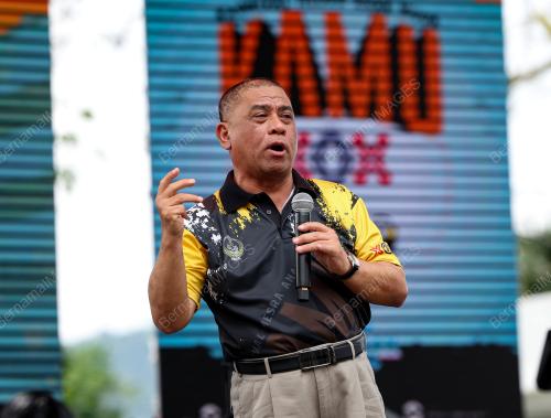 DATUK SERI SAARANI MOHAMAD