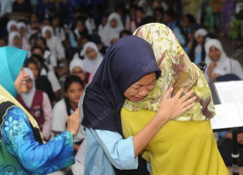 PK02_17112015_UPSR