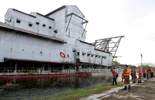 KAPAL KOREK TT5
