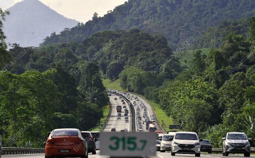 TINJAUAN ALIRAN TRAFIK