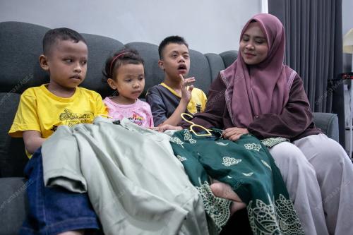 NUR AINI SAMIUN