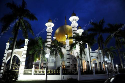 PK02_19042015_MASJID_UBUDDIAH