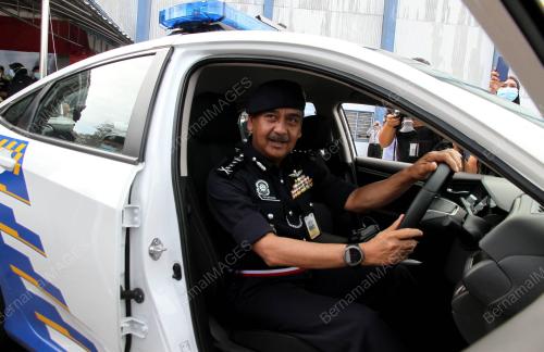 DATUK RAZARUDIN HUSAIN