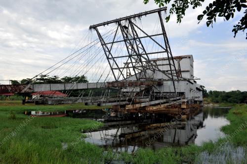 KAPAL KOREK