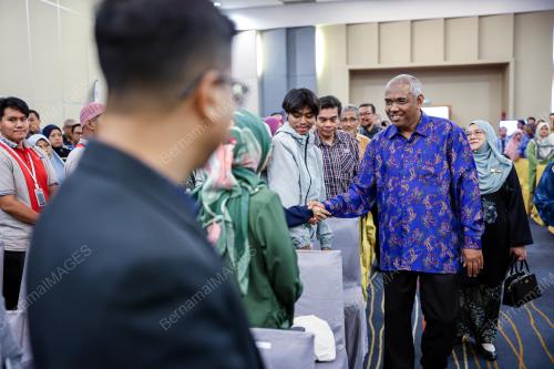 KHAIRUDIN ABU HANIPAH