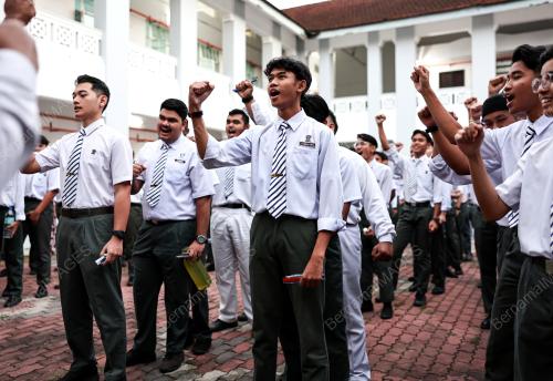 PEPERIKSAAN SIJIL PELAJARAN MALAYSIA