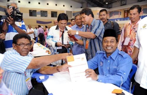 PK02_21092013_UMNO