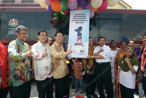 DATUK SERI LIOW TIONG LAI