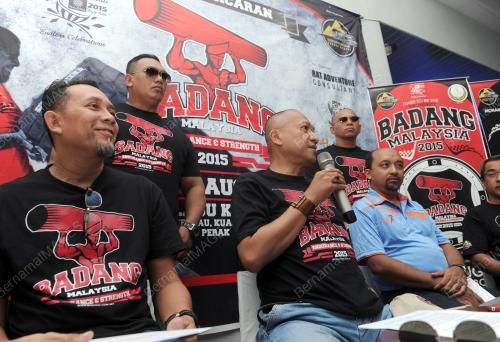 PK02_23082015_NAZRI_AZIZ