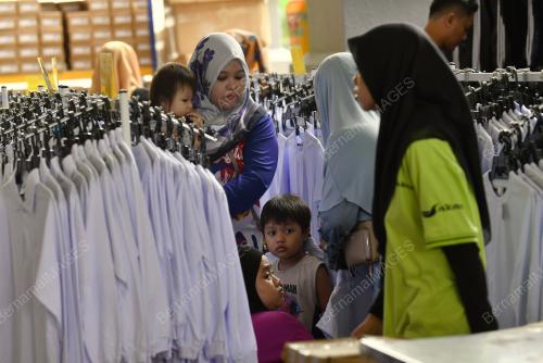 JUALAN RAHMAH MADANI BACK TO SCHOOL