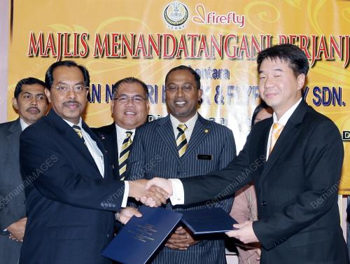 ZAMBRY ABDUL KADIR