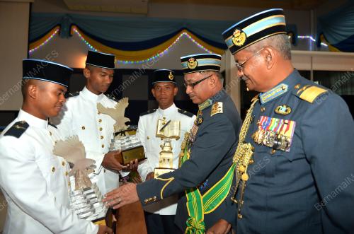 PK02_24052017_TUDM_BN201705234791