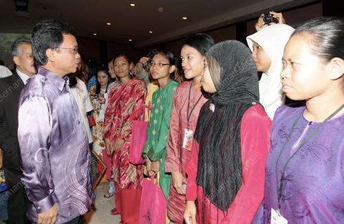 SHAFIE APDAL