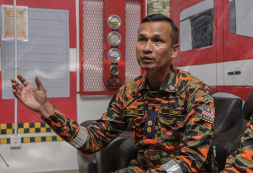 BALAI BOMBA DAN PENYELAMAT MERU RAYA
