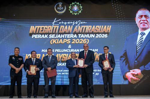 DATUK SERI SAARANI MOHAMAD