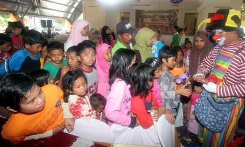 RUMAH TERBUKA