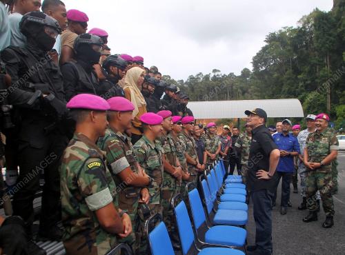 DATUK SERI HISHAMMUDDIN TUN HUSSEIN