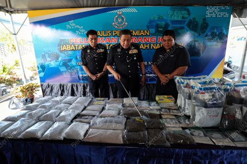 DATUK AZIZI MAT ARIS