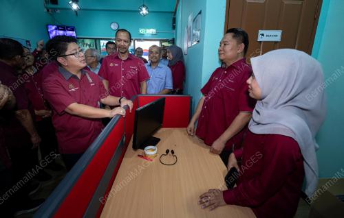 DATUK EWON BENEDICK