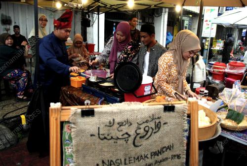 PASAR JALAN PASOLA