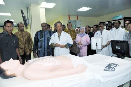 TAN SRI MUHYIDDIN YASSIN