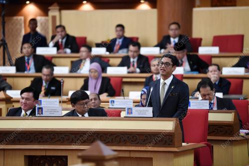 PK02_27112018_BAJET_PERAK