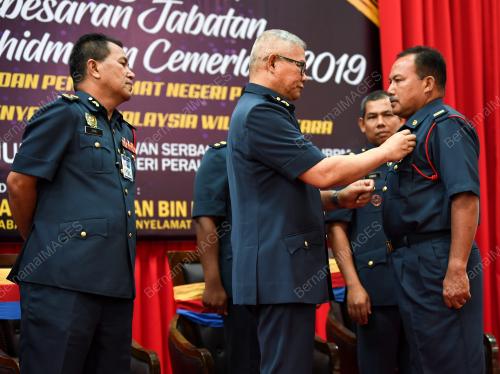 DATUK MOHAMMAD HAMDAN WAHID