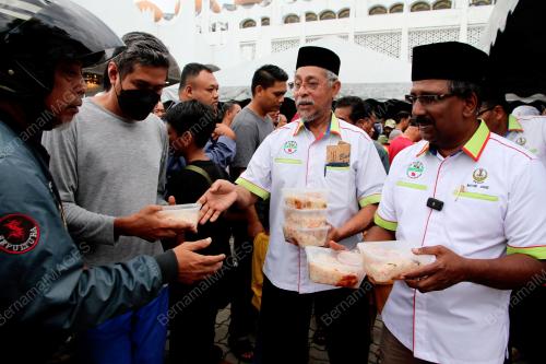 EDAR NASI BERIANI PERCUMA