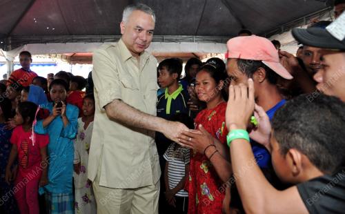 PK02_28052013_RAJA_NAZRIN
