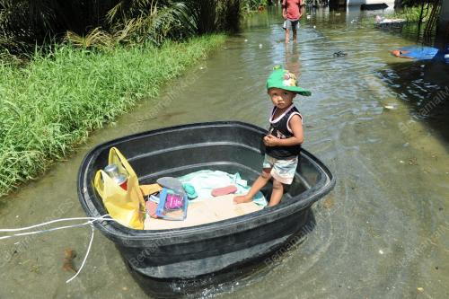PK02_28112014_BANJIR