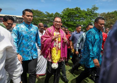 DATUK SERI ANWAR IBRAHIM