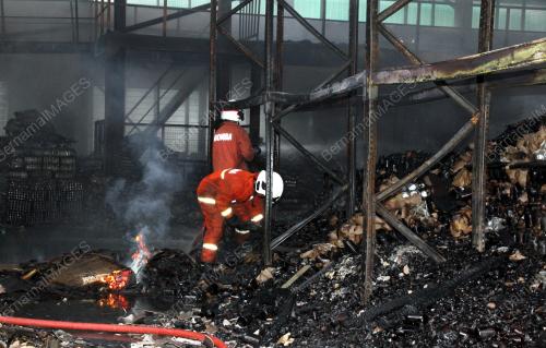 PK02_29032014_TERBAKAR