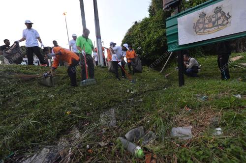 PK02_30032017_SAMPAH