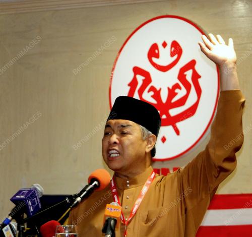 PK02_30082015_UMNO