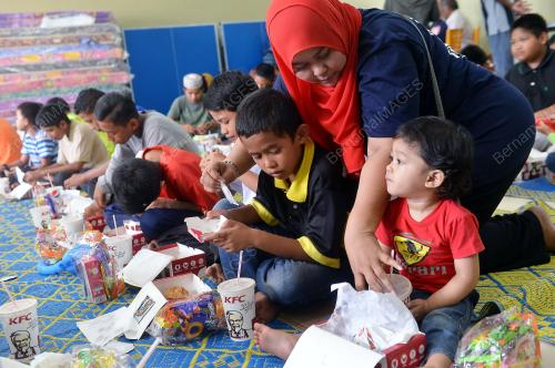 PK03_01052017_ANAK_YATIM
