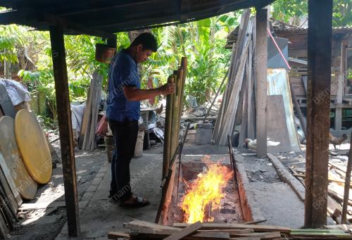 'LEMANG MERIAM' LARIS DIJUAL SETIAP MASA