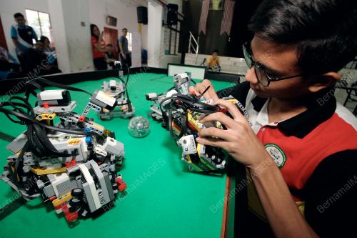 PK03_01082019_ROBOTIK_BN20197316785