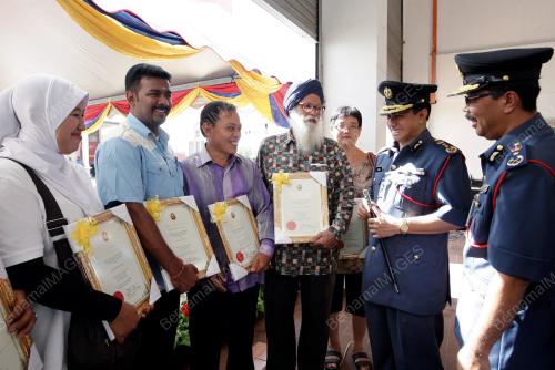 JABATAN BOMBA DAN PENYELAMAT