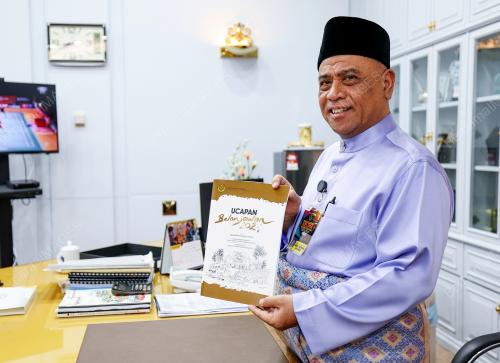 DATUK SERI SAARANI MOHAMAD