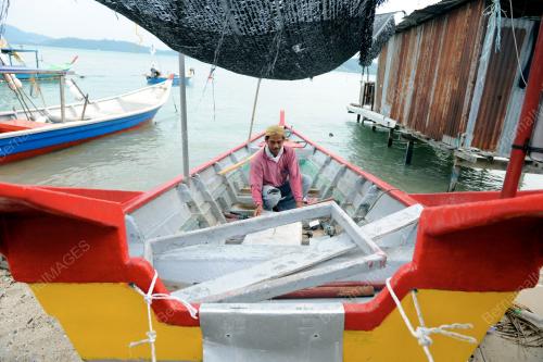 PK03_02052013_NELAYAN