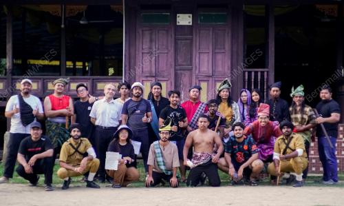 PENGGIAT SENI FAINDRA JABBAR