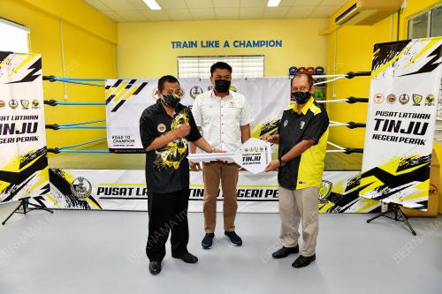 DATUK MOHAMAD IRUAN ZULKEFLI