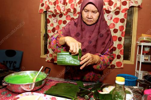 KUIH TRADISI JONGKONG
