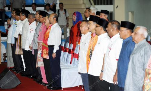 PK03_04102013_UMNO